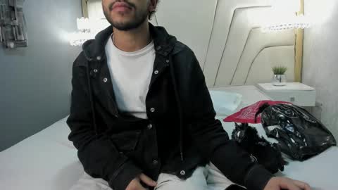 mrdeviil online show from September 2025 12:20:01 PM