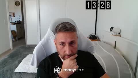 mrdr0o0o online show from November 2025 12:27:02 PM