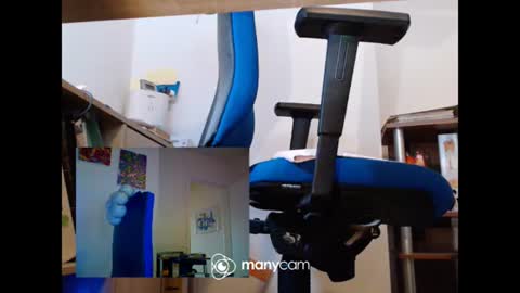 Snapshot of mrduplo1975 chatting on June 2026 06:05:02 PM MrJohnsen1975 online show from June 2026 06:05:02 PM