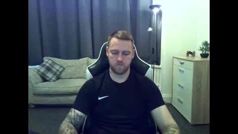 mrengland86566 online show from February 2026 09:27:02 AM