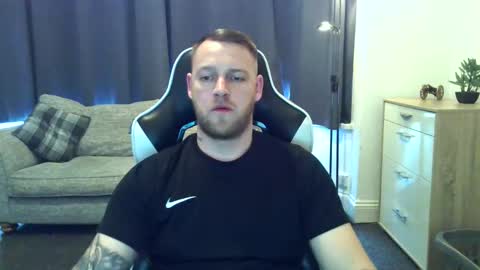 mrengland86566 online show from March 2026 09:50:01 AM