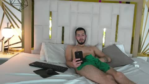 Snapshot of mrfranco_vc chatting on May 2026 02:52:02 AM Andy online show from May 2026 02:52:02 AM