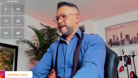 MrFrank. online show from December 2024 02:48:02 PM