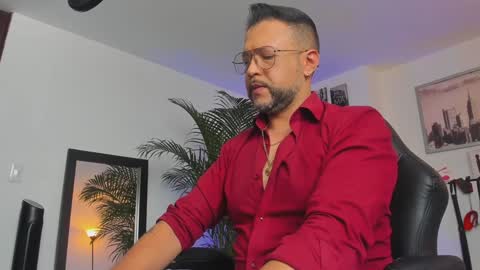 MrFrank. online show from January 2025 02:19:01 PM