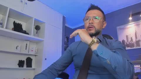 MrFrank. online show from March 2025 12:17:01 PM