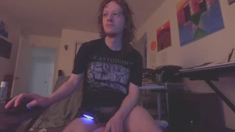 Snapshot of mrgoldtouch chatting on May 2026 06:10:02 AM Ian online show from May 2026 06:10:02 AM