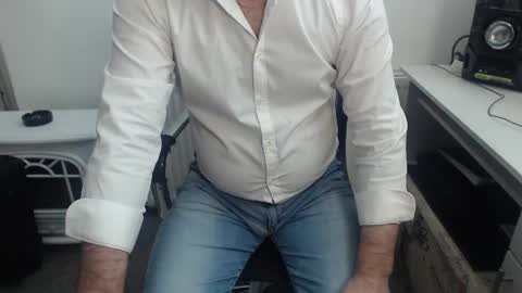 Snapshot of mrhorny_2023 chatting on January 2025 08:56:01 AM Your Mister online show from January 2025 08:56:01 AM