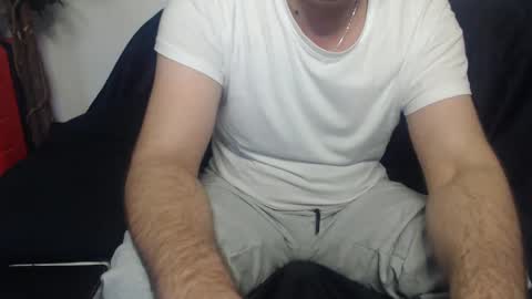 Snapshot of mrhorny_2023 chatting on January 2025 08:36:01 AM Your Mister online show from January 2025 08:36:01 AM