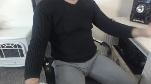 Snapshot of mrhorny_2023 chatting on February 2025 09:04:01 AM Your Mister online show from February 2025 09:04:01 AM