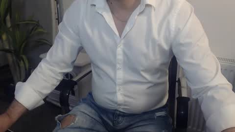 Snapshot of mrhorny_2023 chatting on March 2025 11:09:02 AM Your Mister online show from March 2025 11:09:02 AM