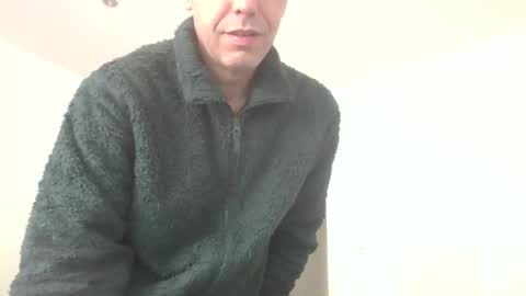 Snapshot of mrjungleman chatting on April 2026 08:18:02 AM mrjungleman online show from April 2026 08:18:02 AM