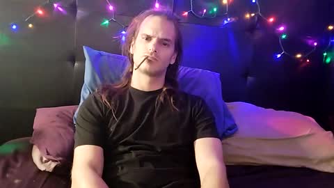 MrKinkSized online show from January 2025 04:20:01 AM