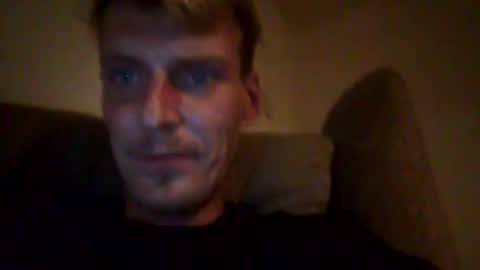 Snapshot of mrleitenant chatting on October 2025 08:04:02 PM mrleitenant online show from October 2025 08:04:02 PM