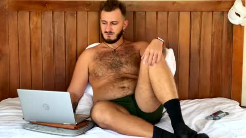 Snapshot of mrmaxiy chatting on May 2026 06:53:02 AM Max online show from May 2026 06:53:02 AM