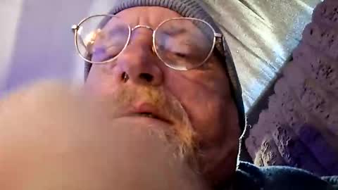 mrnmrsfucks4u online show from April 2026 05:08:02 PM