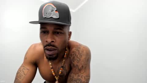 mromg007 online show from December 2024 09:52:01 PM