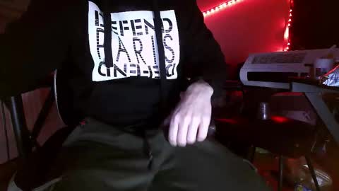 MrRogue online show from November 2025 11:04:01 PM