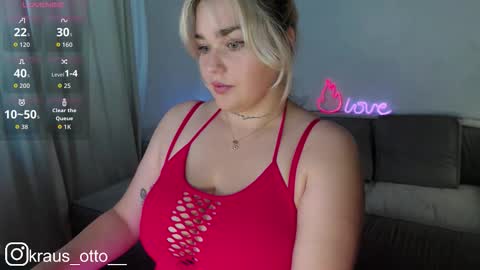 mrs kitty69 online show from October 2025 09:08:02 AM