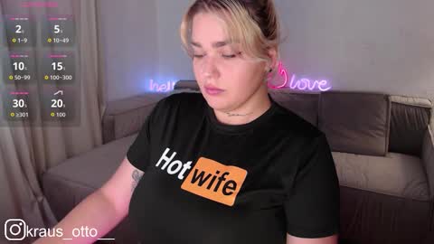 mrs kitty69 online show from October 2025 09:09:01 AM