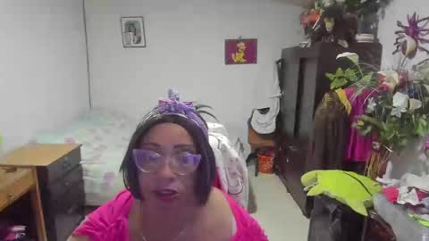 mrs_mommy online show from February 2025 08:03:02 PM