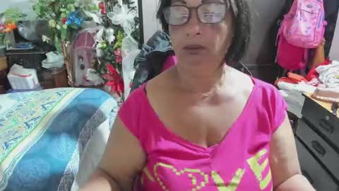 mrs_mommy online show from December 2025 10:17:02 PM