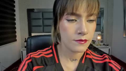 Snapshot of mrs_regina_clk chatting on June 2026 03:51:02 AM Regina online show from June 2026 03:51:02 AM