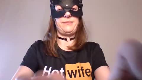 mrs_sterling_wilde online show from January 2026 02:43:02 PM