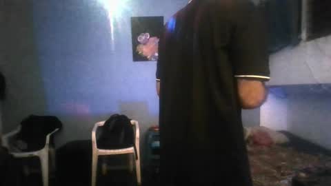 mrsenomutt online show from October 2025 10:02:01 AM