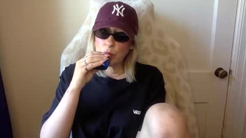 MrsPrissXO online show from April 2026 02:41:01 PM