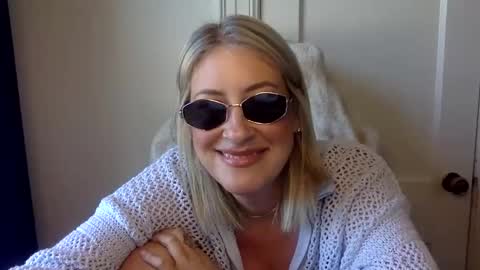 MrsPrissXO online show from April 2026 12:47:01 PM