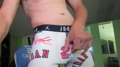 mrvickinabox online show from May 2026 11:59:01 AM