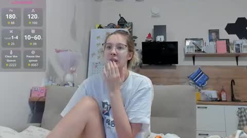 Ms ForYOU online show from December 2025 05:14:02 AM