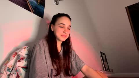 ms_sophiee online show from March 2026 07:33:01 PM