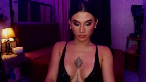 Snapshot of msasianbigcockts chatting on December 2024 09:33:02 AM Thea online show from December 2024 09:33:02 AM