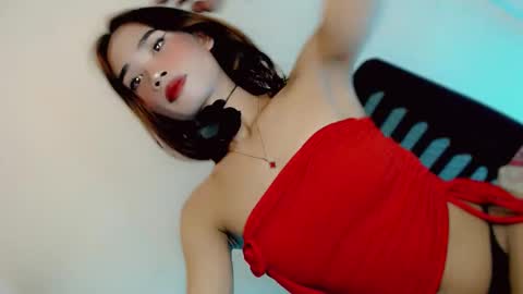 mscherry_ online show from May 2026 10:34:01 AM