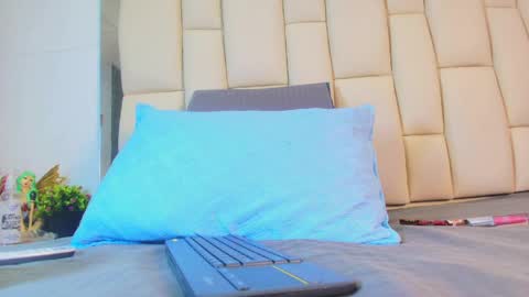 FERNANDA 3 online show from April 2026 03:37:02 AM