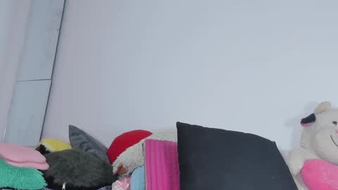 Chloe new account online show from March 2025 07:11:02 PM