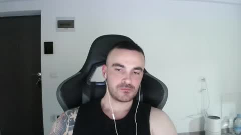 Victor online show from February 2025 01:38:01 PM