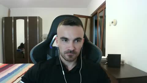 Victor online show from September 2025 03:16:02 PM