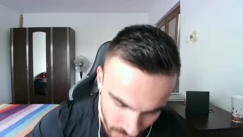 Victor online show from October 2025 12:39:02 PM