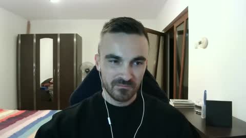 Victor online show from November 2025 04:38:02 PM