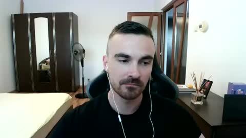 Snapshot of mu5clemania chatting on July 2026 02:24:01 PM Victor online show from July 2026 02:24:01 PM