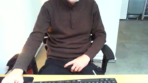 Snapshot of mucfag chatting on January 2026 09:44:02 AM mucfag online show from January 2026 09:44:02 AM
