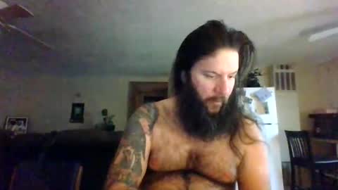 Snapshot of mudge chatting on January 2025 10:19:01 AM Mudge online show from January 2025 10:19:01 AM
