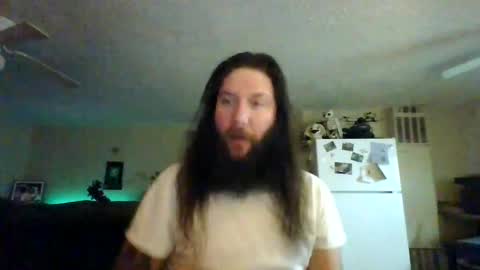 Snapshot of mudge chatting on February 2025 02:30:01 AM Mudge online show from February 2025 02:30:01 AM