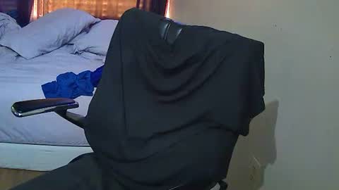 Muffdiver online show from February 2025 12:48:02 PM