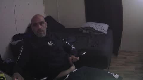 Snapshot of muffdiver718 chatting on April 2026 12:34:01 AM Muffdiver online show from April 2026 12:34:01 AM