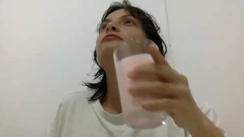 Snapshot of munchi_ chatting on January 2025 11:58:02 PM   online show from January 2025 11:58:02 PM