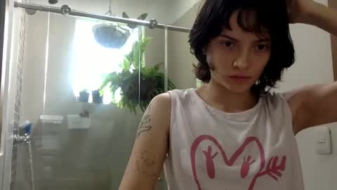 Snapshot of munchi_ chatting on February 2025 03:24:02 PM   online show from February 2025 03:24:02 PM