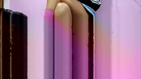 Snapshot of murielbrown chatting on January 2025 01:43:02 AM Muriel online show from January 2025 01:43:02 AM